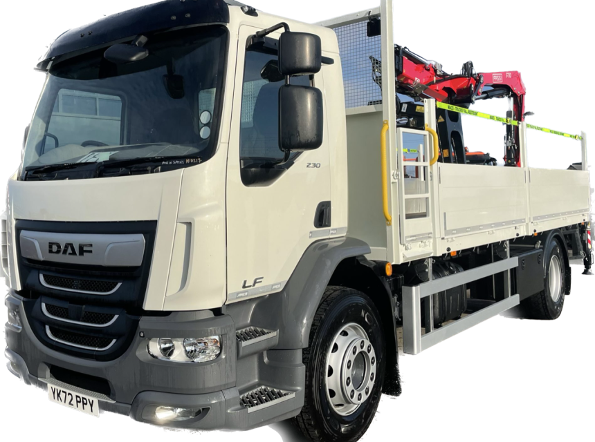 18 Tonne GVW Dropside With Rear Mounted Crane image 4
