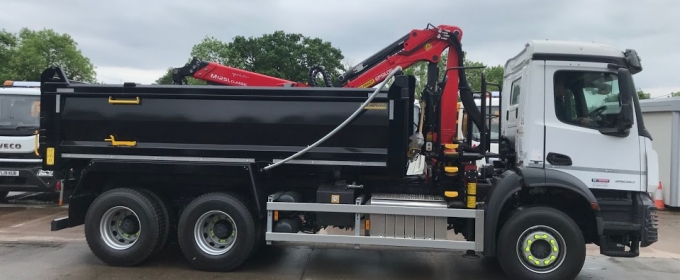 Reliable, Safe, Cost Effective Tipper Grabs in London thumbnail