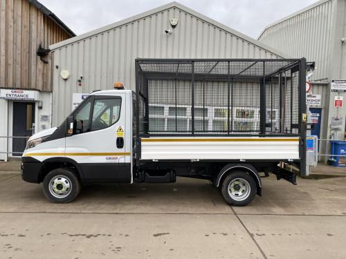 3.5T Caged Tipper with Tail Lift