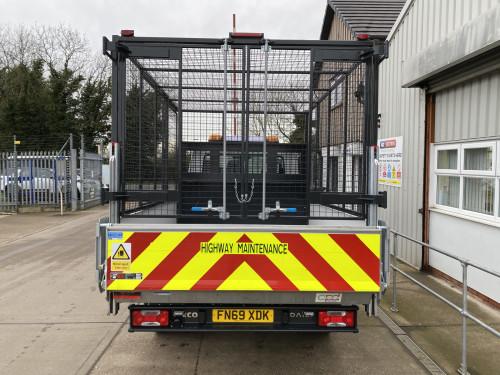 3.5T Caged Tipper with Tail Lift
