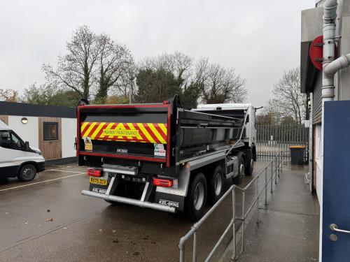 32T Muckaway Tipper
