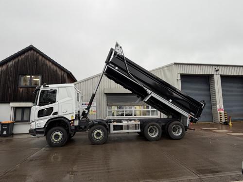 32T Muckaway Tipper