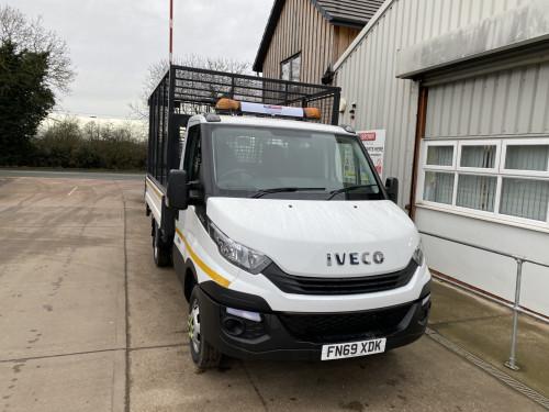 3.5T Caged Tipper with Tail Lift