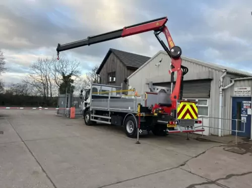 18T Builders Merchant Vehicle with Crane