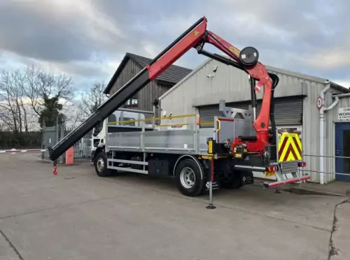 18T Builders Merchant Vehicle with Crane
