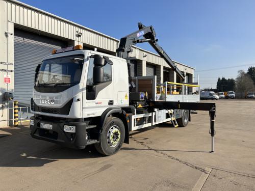 18T Street Lighting Vehicle Drop side with Crane