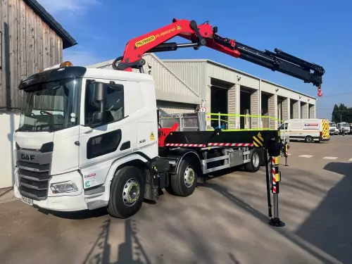 32T Beavertail (Cheese Wedge) with Crane
