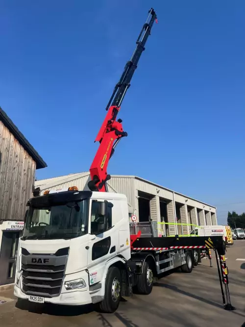 32T Beavertail (Cheese Wedge) with Crane