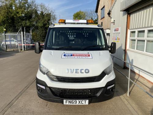 3.5T Dropside with tail lift