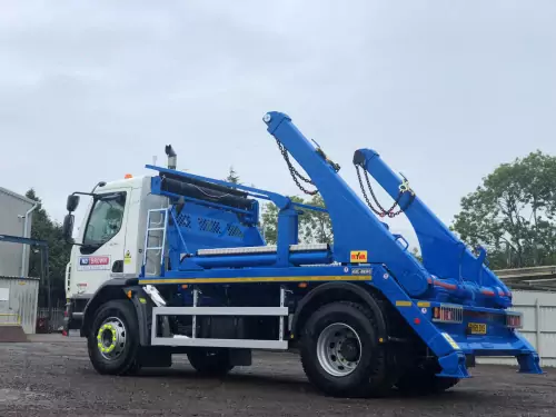 18T Skip Loader