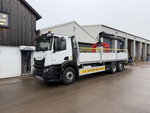 26T Builders Merchant Vehicle -  with Rear Mounted Crane