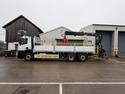 26T Builders Merchant Vehicle -  with Rear Mounted Crane