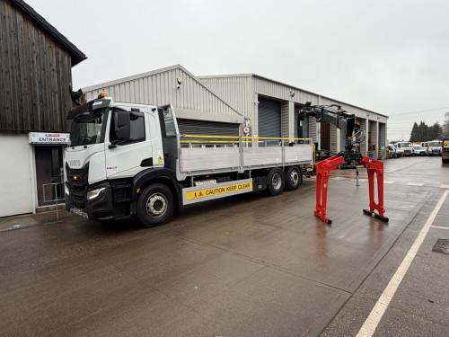 26T Builders Merchant Vehicle -  with Rear Mounted Crane