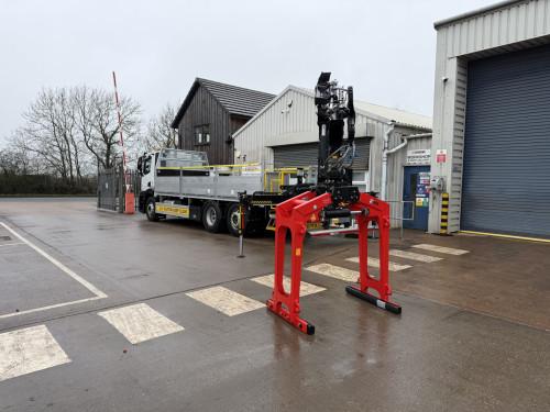 26T Builders Merchant Vehicle -  with Rear Mounted Crane