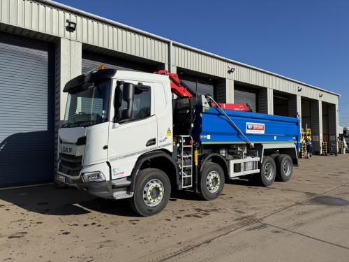 32T Tipper Grab