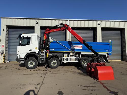 32T Tipper Grab