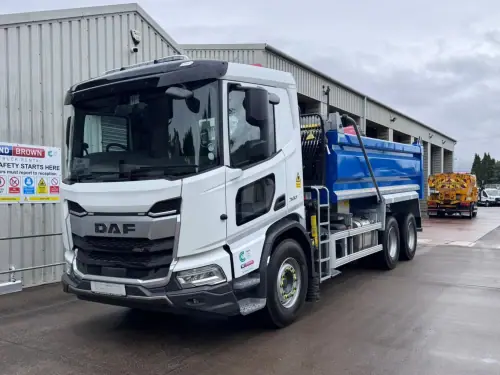26T Tipper Grab