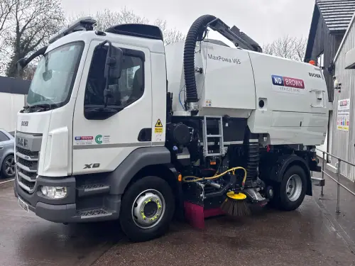 16T Road Sweeper