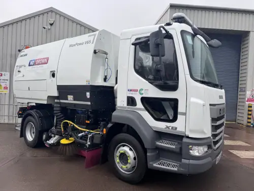 16T Road Sweeper