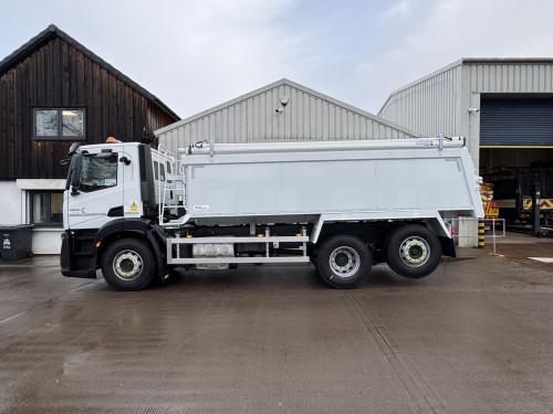 26T insulated Tipper