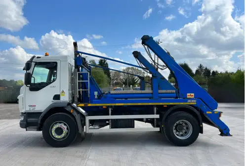 18T Skip Loader