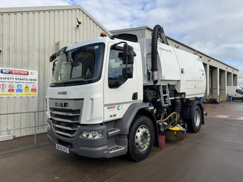 18T Road Sweeper
