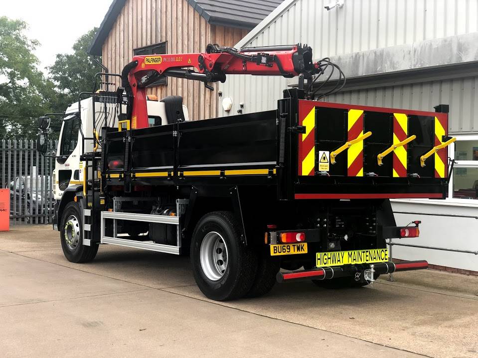 18 Tonne GVW Tipper Grab