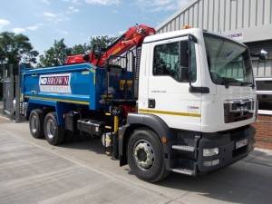 tipper grabs manchester