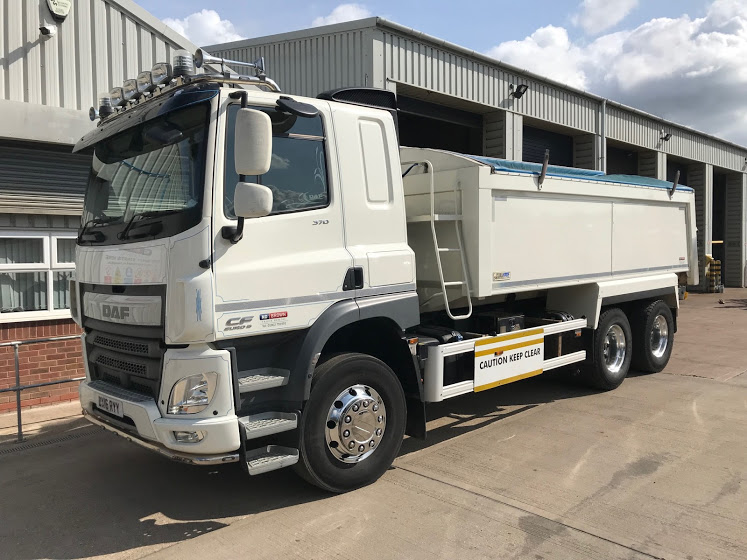 26T Insulated Tipper Hire